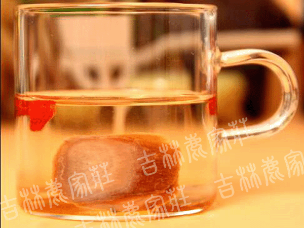 ����ɽ���Ǻ��Ƭ